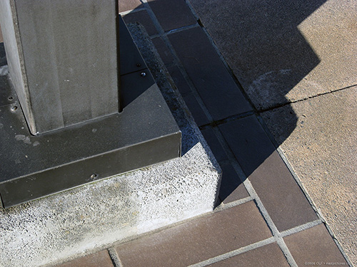 Richmond BART lamppost